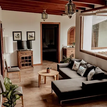 Country house Casa Los Lirios Santa Brigida (Gran Canaria)